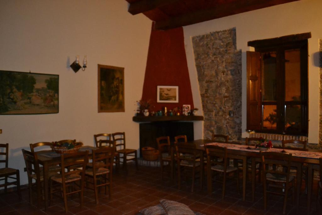 Agriturismo Malena Amica Экстерьер фото